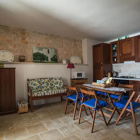 La Mecca Villa